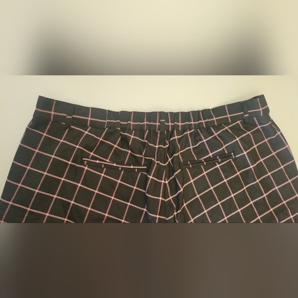 ☀️ NWT Hot Topic Shorts - Picture 5 of 6